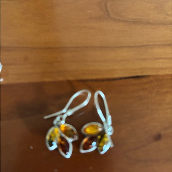 Assorted Earrings Set - Picture 3 of 6